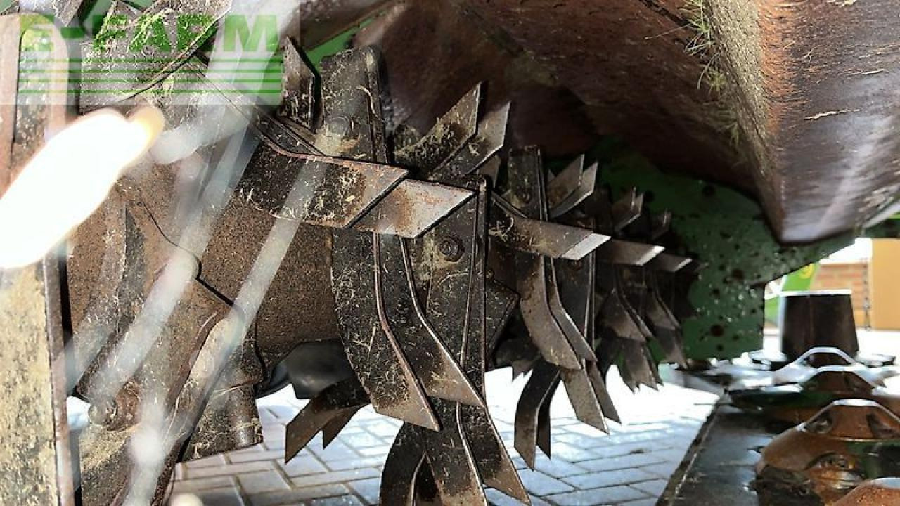 Krone ec b 870 cv collect + krone ec f 320 cv - جزازة العشب: صورة 5 Krone ec b 870 cv collect + krone ec f 320 cv - جزازة العشب: صورة 5