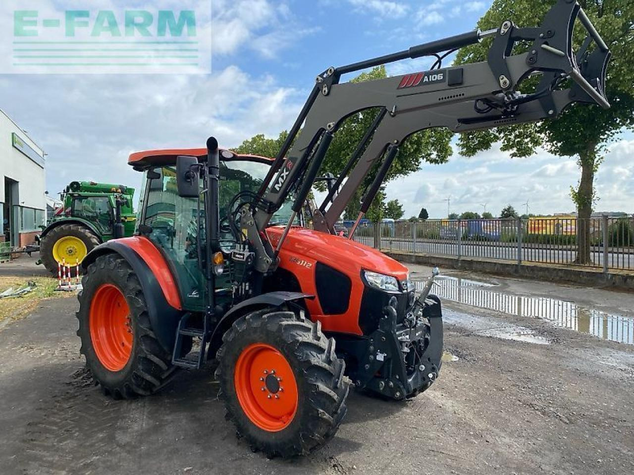 Kubota m5112 mit mx a106 frontlader - جرار: صورة 2 Kubota m5112 mit mx a106 frontlader - جرار: صورة 2