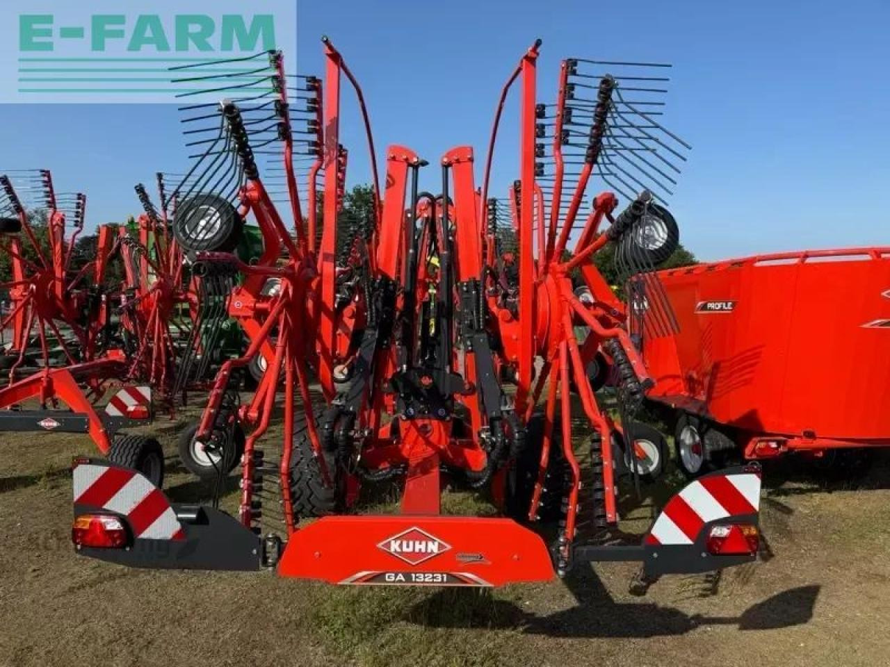 Kuhn ga13231 - آلة تيبيس العشب/ آلة جمع العشب: صورة 4 Kuhn ga13231 - آلة تيبيس العشب/ آلة جمع العشب: صورة 4