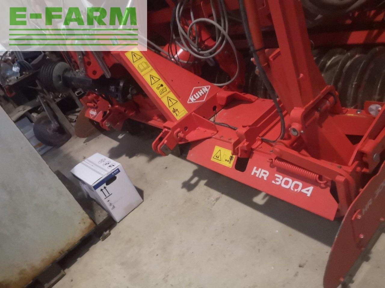 Kuhn hr 3004 - معدات حرث التربة: صورة 1 Kuhn hr 3004 - معدات حرث التربة: صورة 1