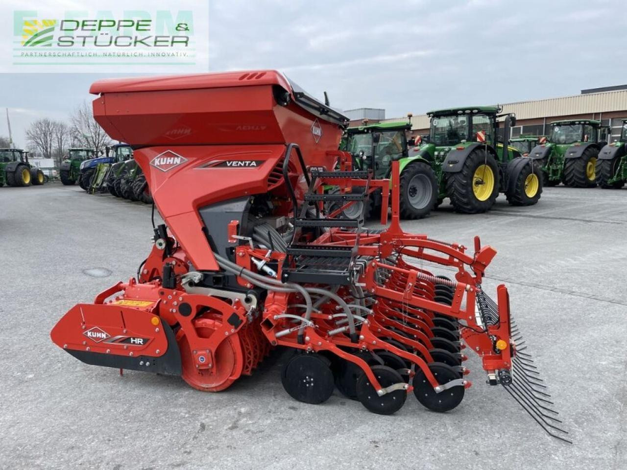 Kuhn hr3030 + venta3030 - آلة البذر: صورة 5 Kuhn hr3030 + venta3030 - آلة البذر: صورة 5