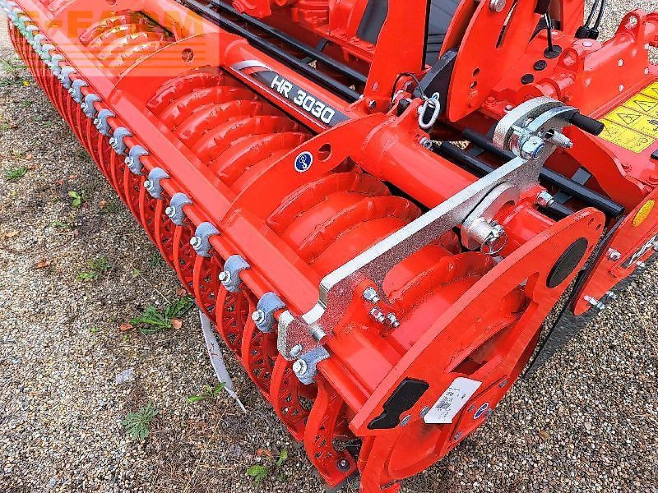 Kuhn hr3030 - معدات حرث التربة: صورة 4 Kuhn hr3030 - معدات حرث التربة: صورة 4