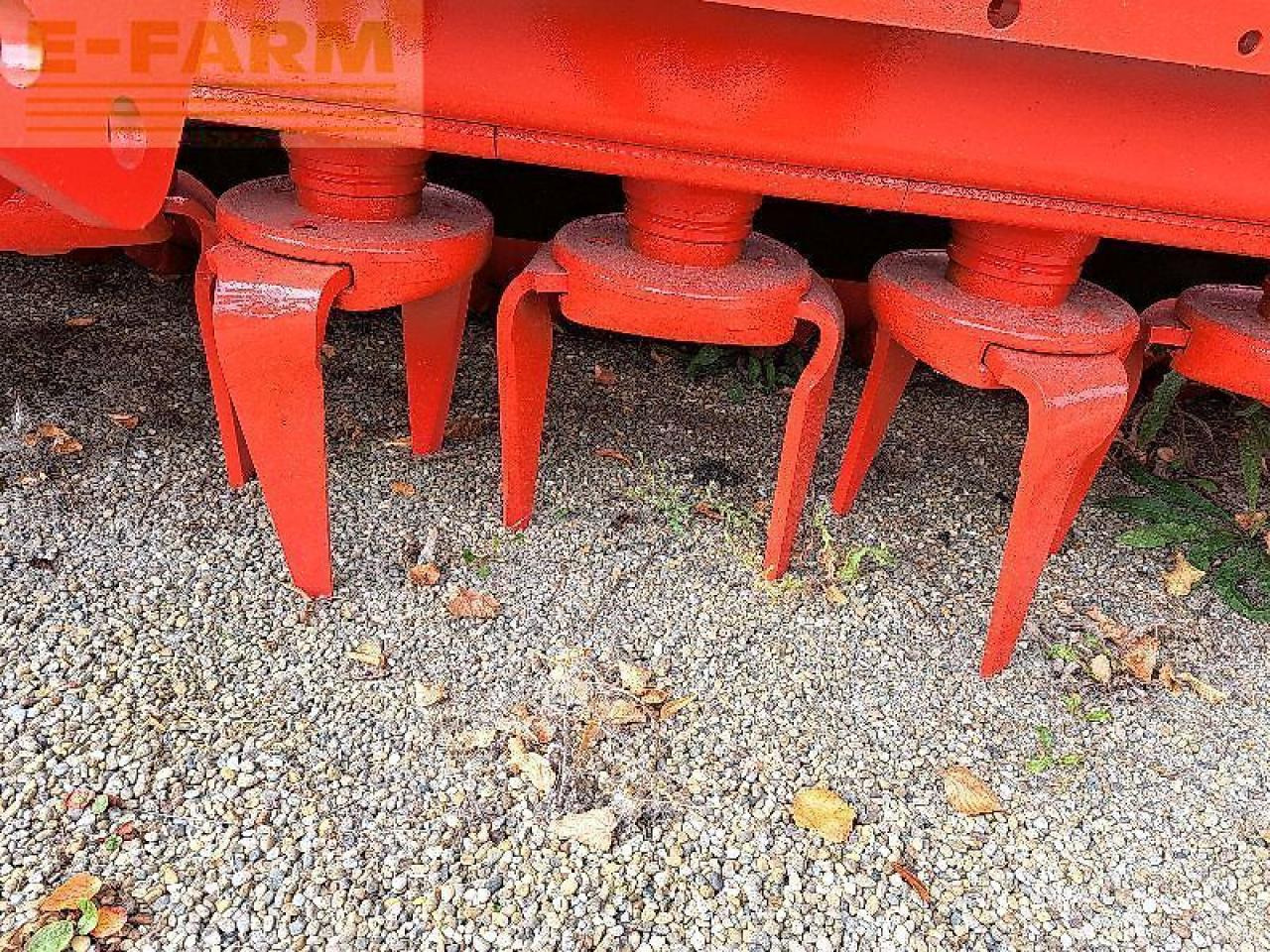 Kuhn hr3030 - معدات حرث التربة: صورة 5 Kuhn hr3030 - معدات حرث التربة: صورة 5
