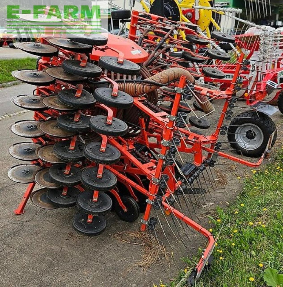 Kuhn hr5004dr+btfr5000-40dd+tf1512 - معدات حرث التربة: صورة 3 Kuhn hr5004dr+btfr5000-40dd+tf1512 - معدات حرث التربة: صورة 3