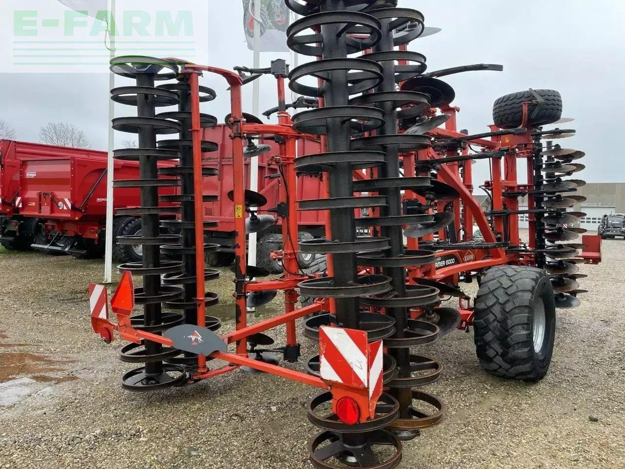 Kuhn performer 6000 - آلة البذار متعددة الوظائف: صورة 2 Kuhn performer 6000 - آلة البذار متعددة الوظائف: صورة 2