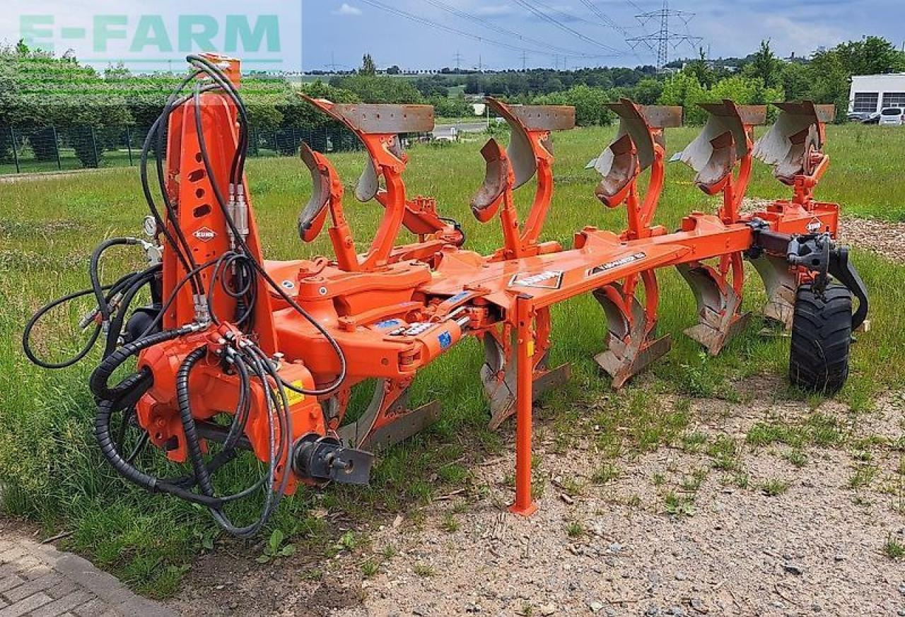 Kuhn varimaster 153 - محراث: صورة 1 Kuhn varimaster 153 - محراث: صورة 1