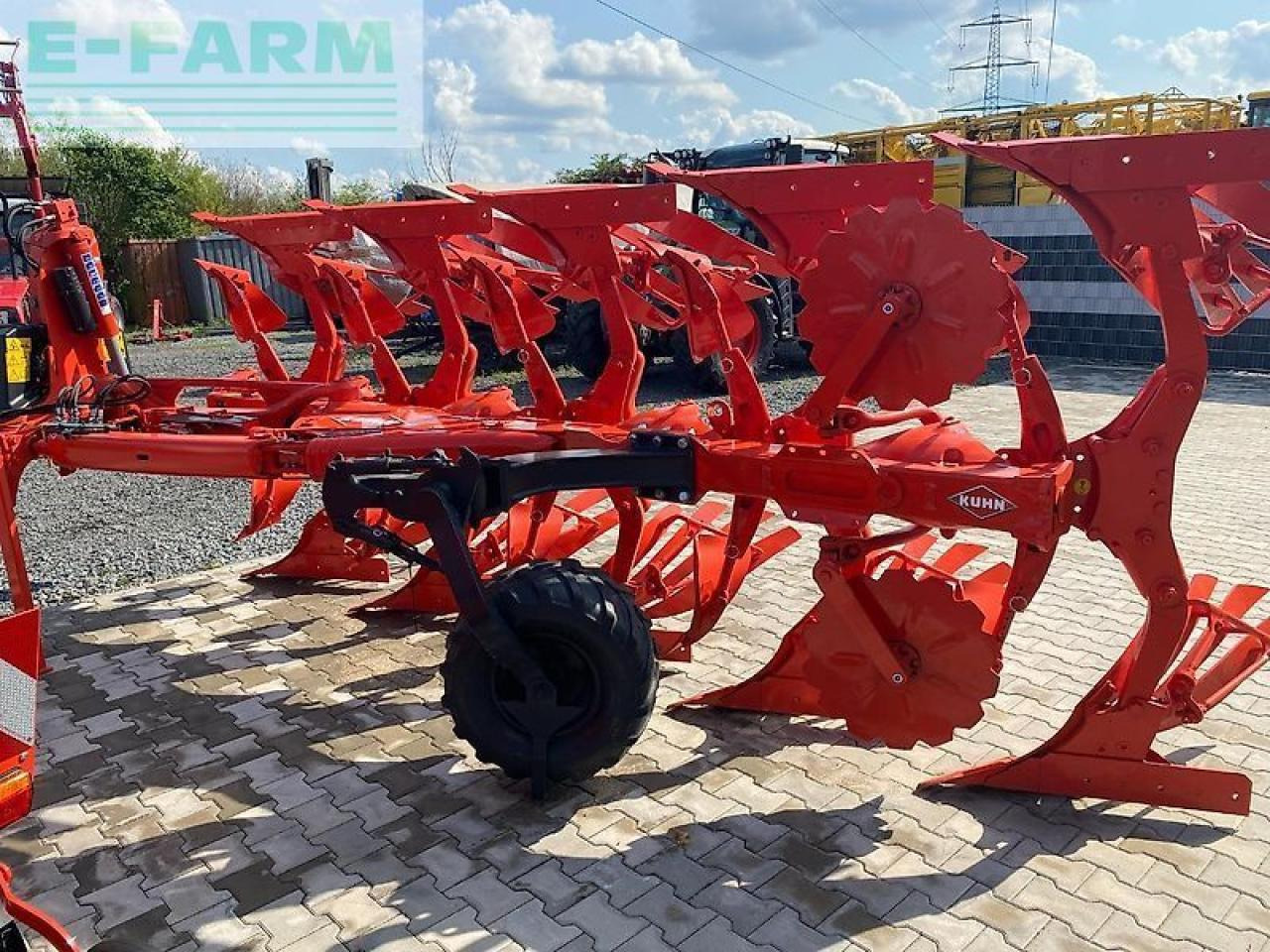 Kuhn varimaster l5 t onland - محراث: صورة 5 Kuhn varimaster l5 t onland - محراث: صورة 5