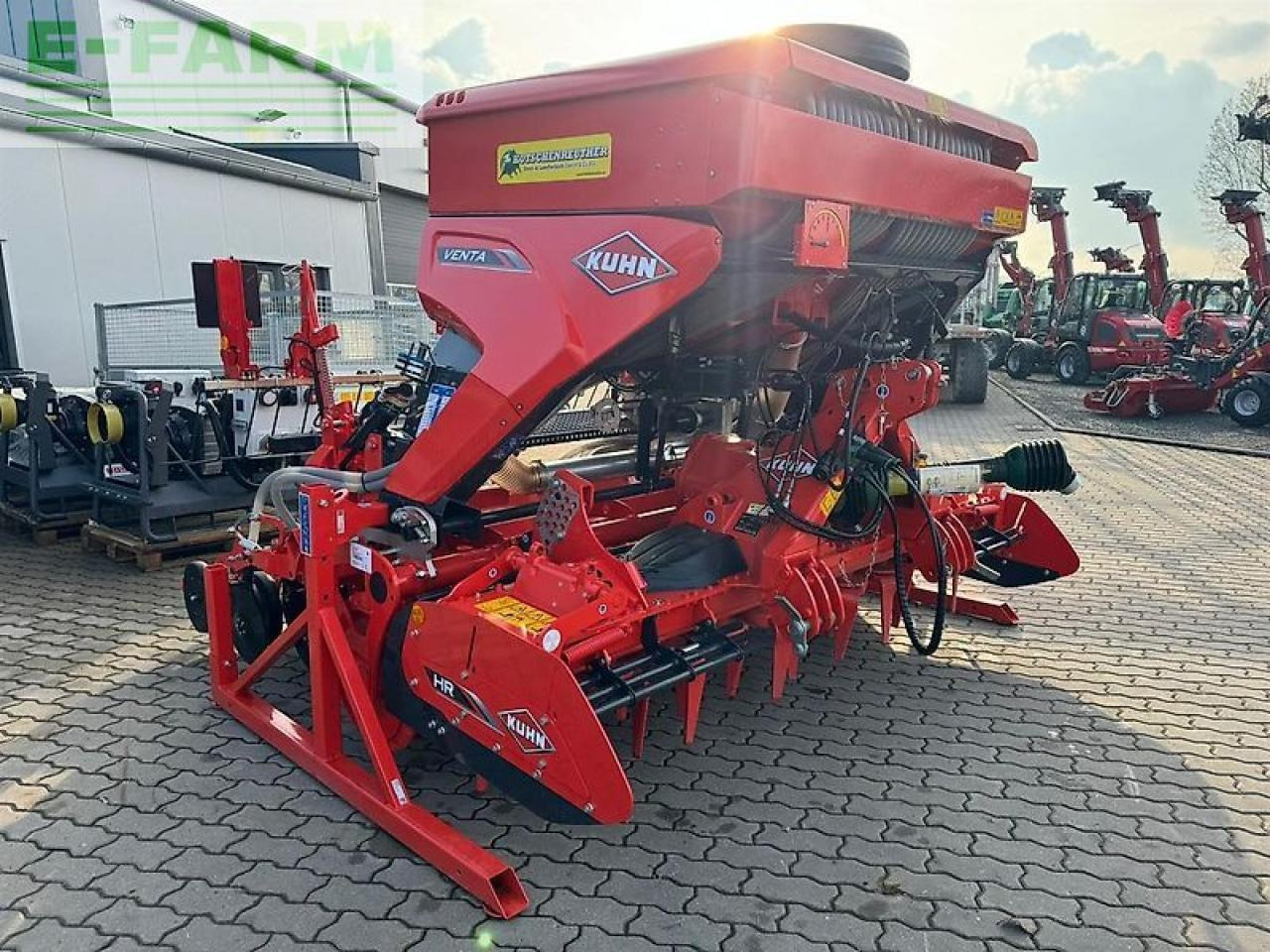 Kuhn venta 1500 liter + hr3030 - آلة البذر: صورة 3 Kuhn venta 1500 liter + hr3030 - آلة البذر: صورة 3
