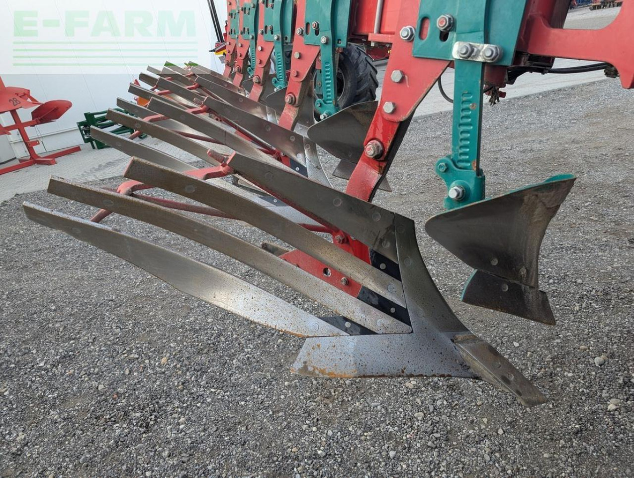 Kverneland ls100 5 schar streifenkörper - محراث: صورة 2 Kverneland ls100 5 schar streifenkörper - محراث: صورة 2