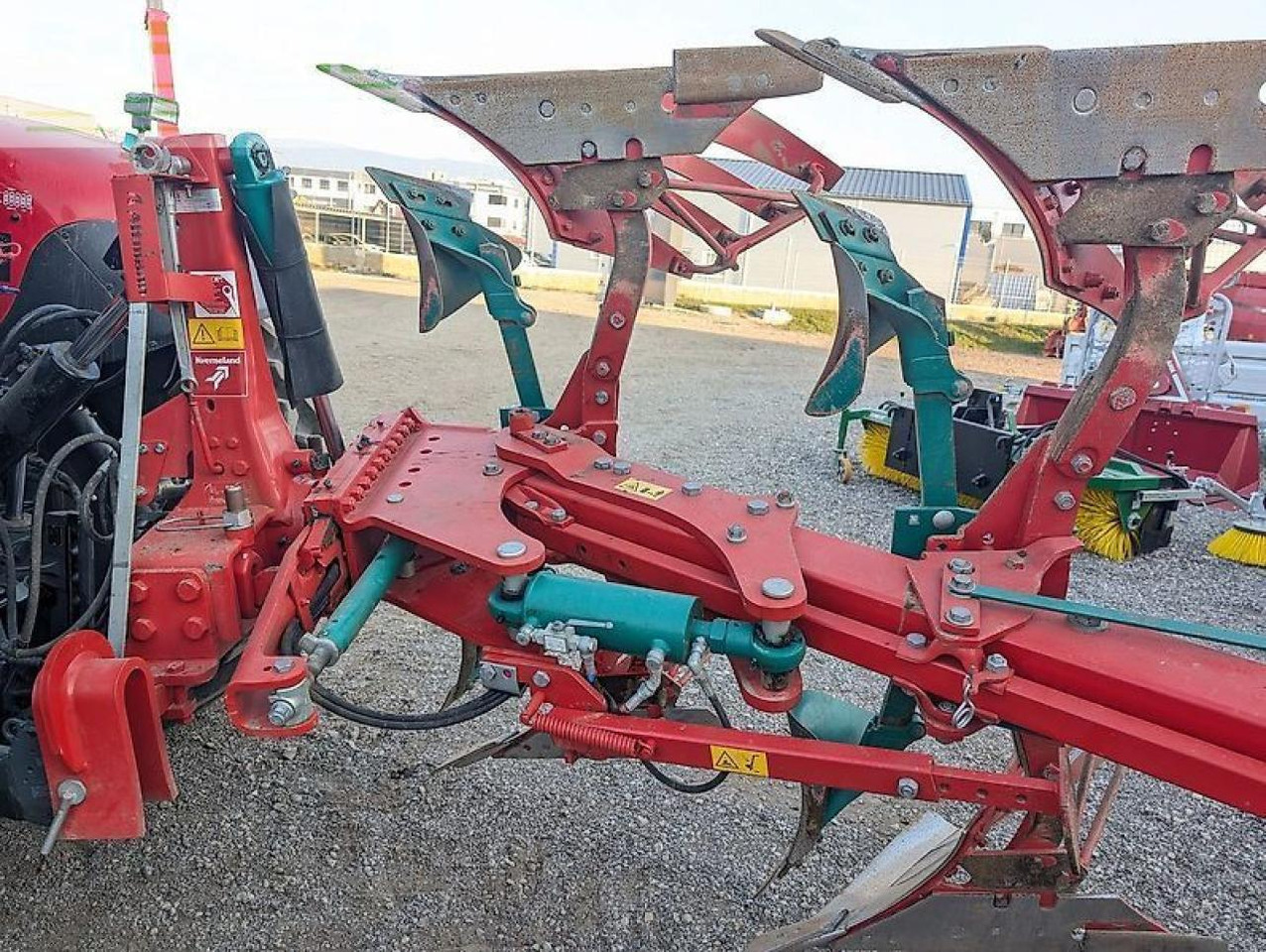 Kverneland ls100 5schar streifenkörper - محراث: صورة 4 Kverneland ls100 5schar streifenkörper - محراث: صورة 4