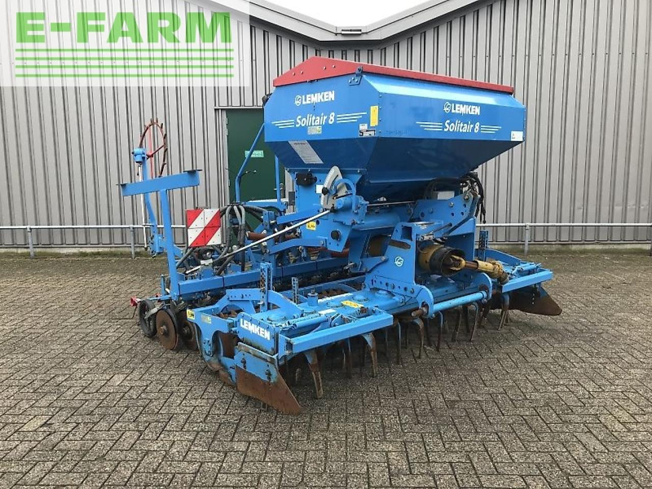 Lemken solitair 8/300 + zirkon 10/300 - آلة البذر: صورة 1 Lemken solitair 8/300 + zirkon 10/300 - آلة البذر: صورة 1