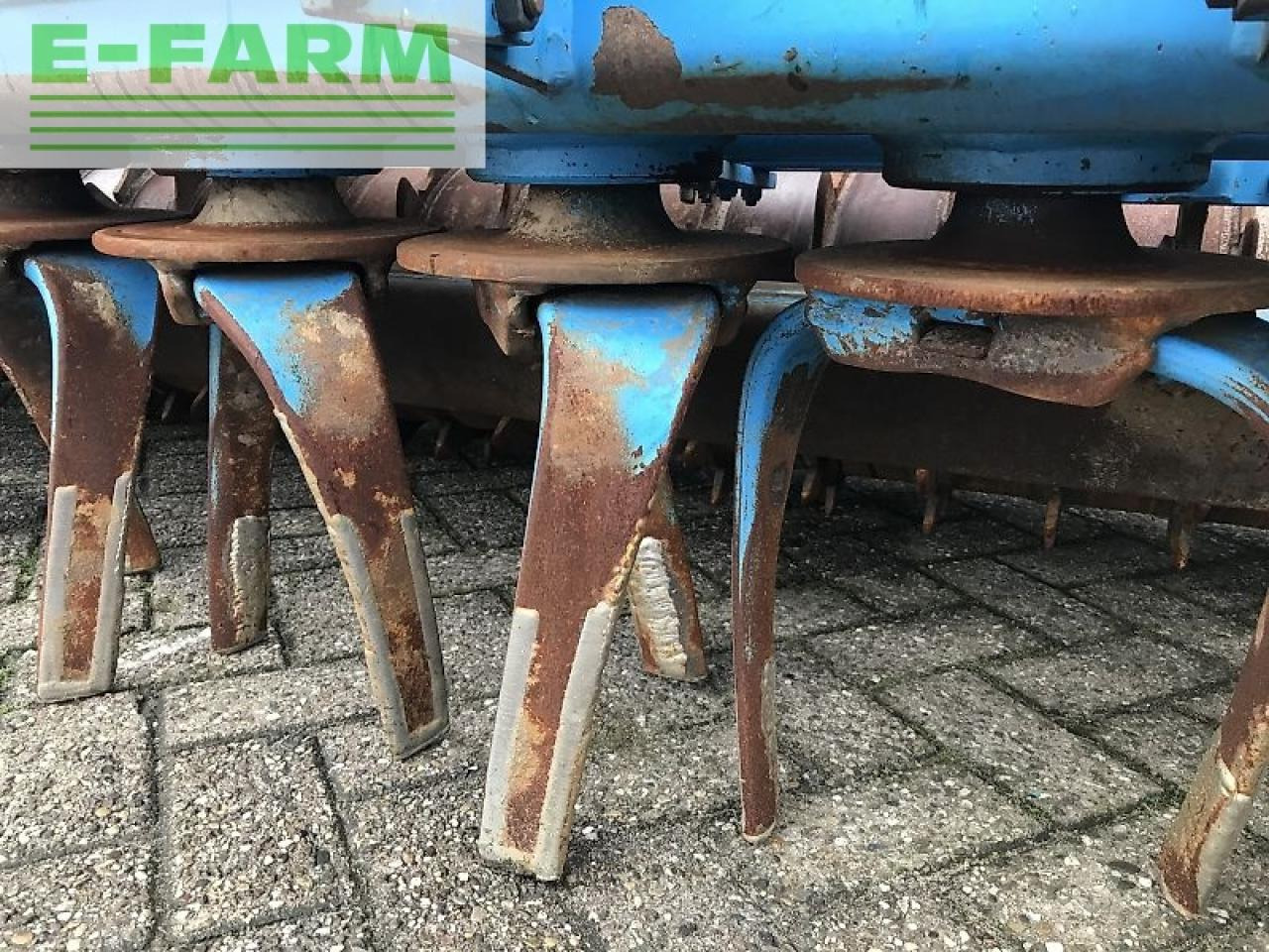 Lemken solitair 8/300 + zirkon 10/300 - آلة البذر: صورة 3 Lemken solitair 8/300 + zirkon 10/300 - آلة البذر: صورة 3