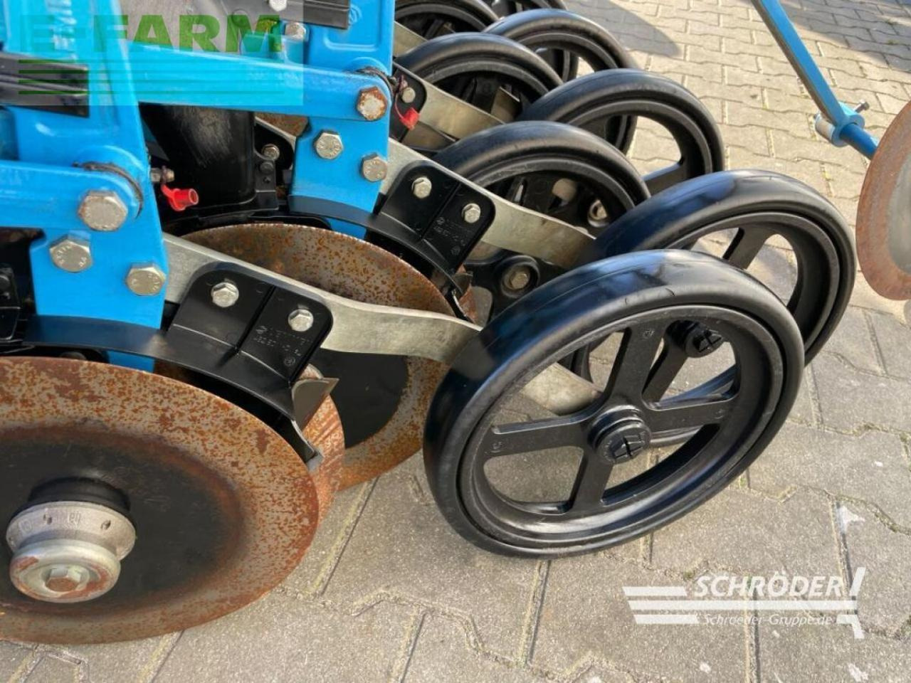 Lemken zirkon 12/300 + saphir 8/300-ds 125 - آلة البذر: صورة 3 Lemken zirkon 12/300 + saphir 8/300-ds 125 - آلة البذر: صورة 3