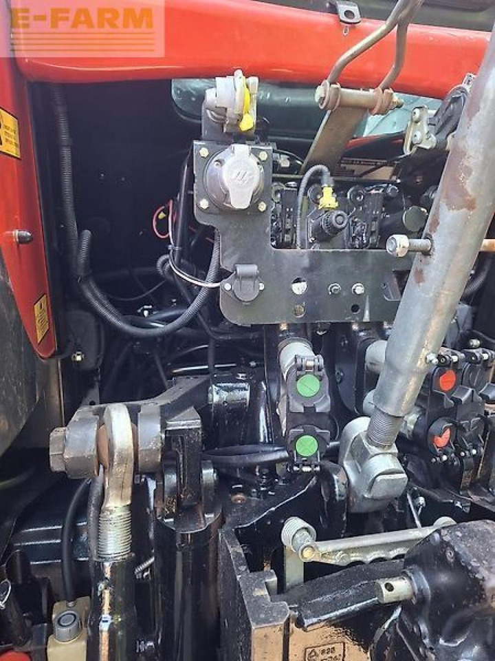 جرار Massey Ferguson 6475: صورة 23