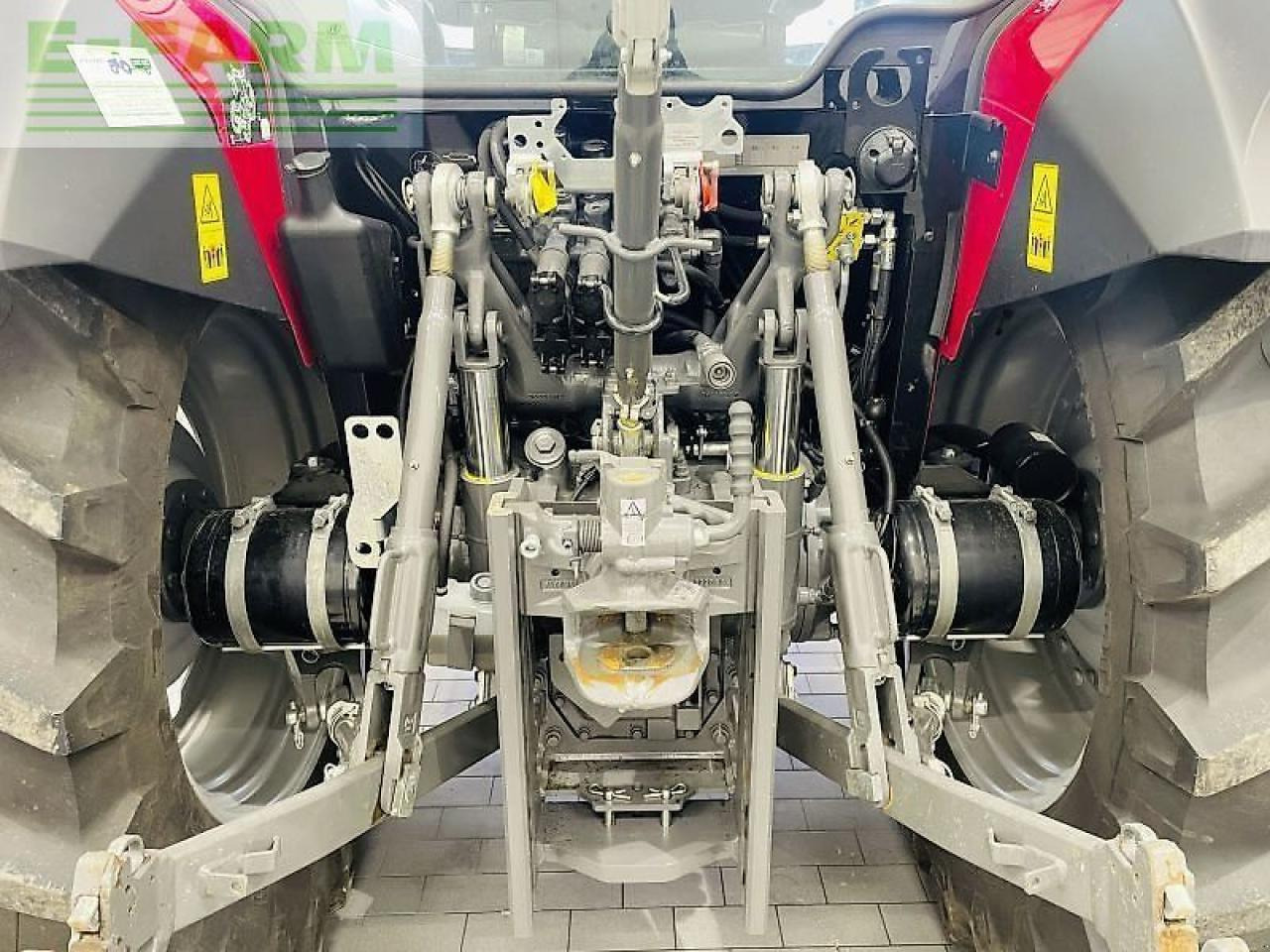 جرار Massey Ferguson dyna-2 essential: صورة 7