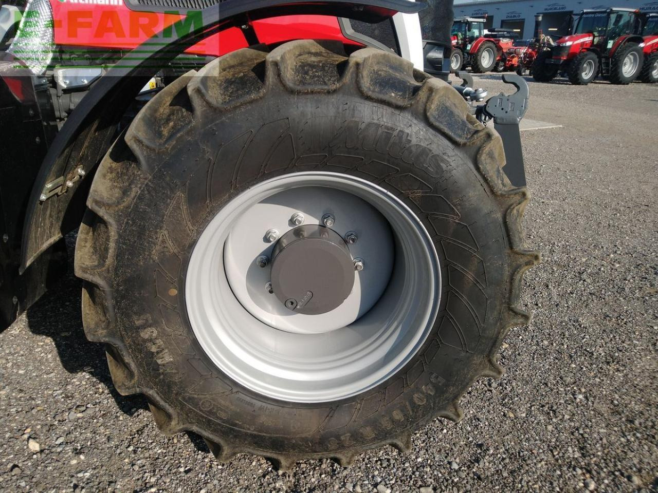 Massey Ferguson mf 6s.155 dyna-vt exclusive Exclusive - جرار: صورة 5 Massey Ferguson mf 6s.155 dyna-vt exclusive Exclusive - جرار: صورة 5
