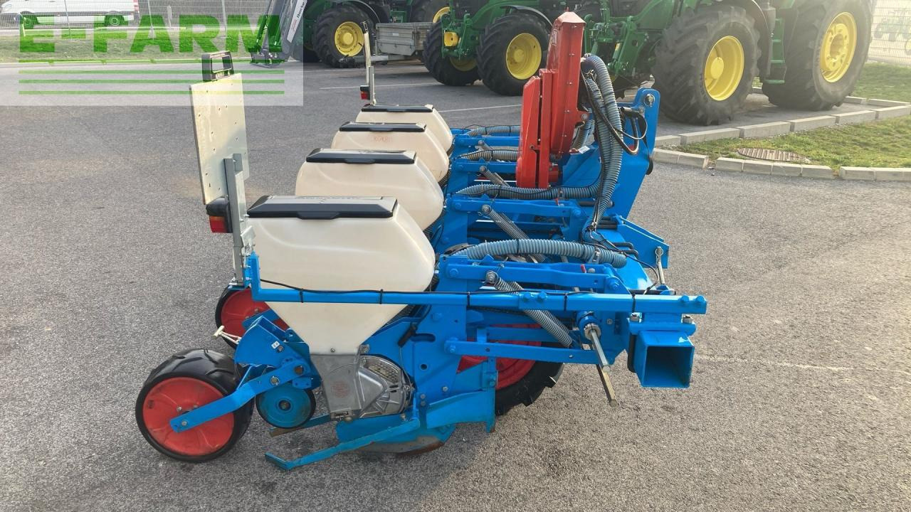 Monosem 4 Reihen - آلة نثر البذور الدقيقة: صورة 5 Monosem 4 Reihen - آلة نثر البذور الدقيقة: صورة 5