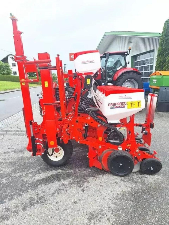 آلة نثر البذور الدقيقة Mustang magica 6-reihige isotronic einzelkornsämaschine: صورة 7 آلة نثر البذور الدقيقة Mustang magica 6-reihige isotronic einzelkornsämaschine: صورة 7