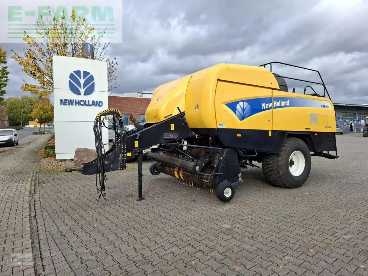New Holland bb 9070 - مكبس البالات المستطيله: صورة 2 New Holland bb 9070 - مكبس البالات المستطيله: صورة 2