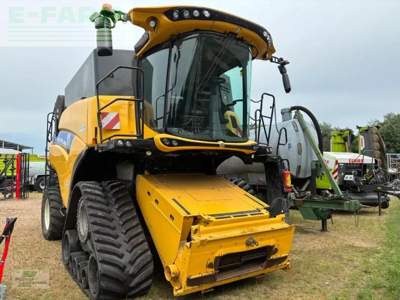 حصادة موحَّدة New Holland cr 8.80: صورة 24 حصادة موحَّدة New Holland cr 8.80: صورة 24