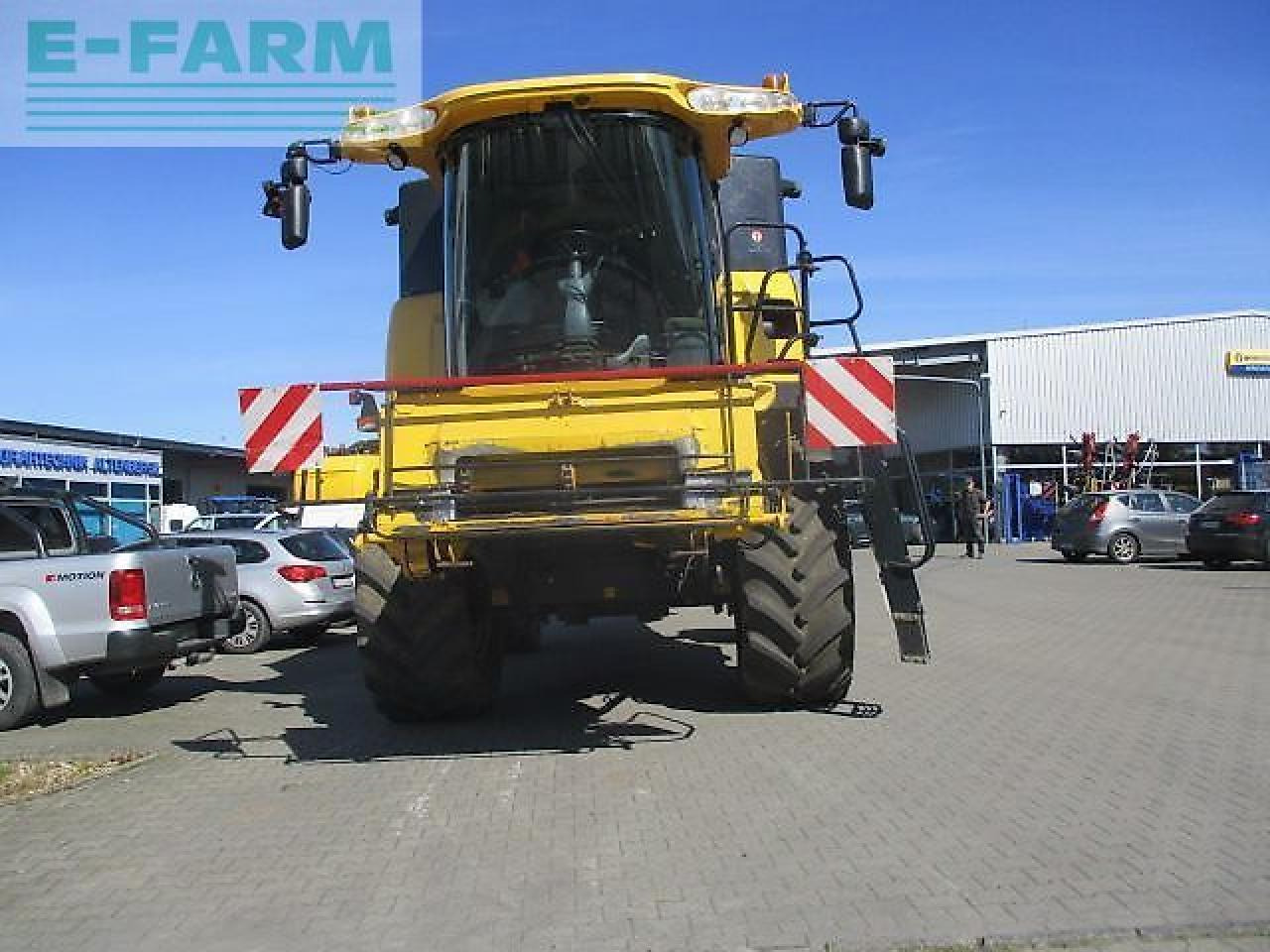 New Holland cx740 / cx 740 - حصادة موحَّدة: صورة 3 New Holland cx740 / cx 740 - حصادة موحَّدة: صورة 3