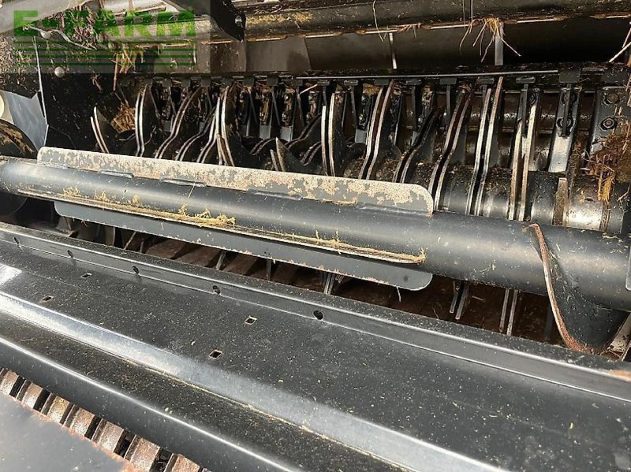 مكبس البالات المستطيله New Holland rb 180 c: صورة 6 مكبس البالات المستطيله New Holland rb 180 c: صورة 6