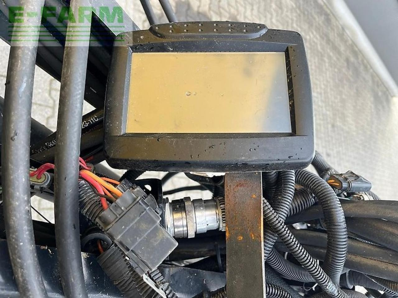 مكبس البالات المستطيله New Holland rb 180 c: صورة 9 مكبس البالات المستطيله New Holland rb 180 c: صورة 9