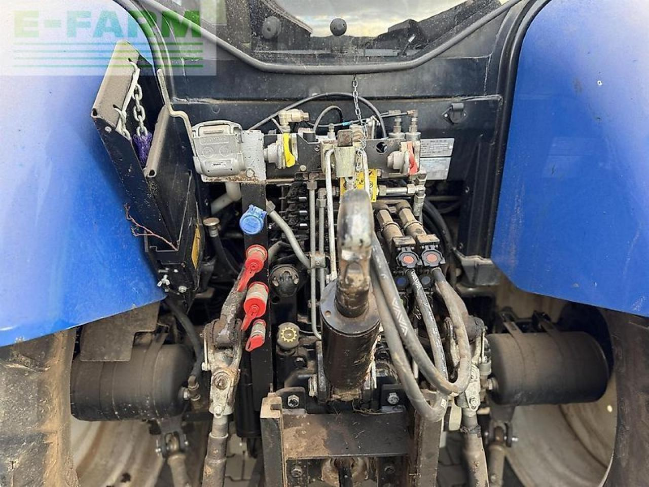 New Holland t6.175 electro command - جرار: صورة 4 New Holland t6.175 electro command - جرار: صورة 4