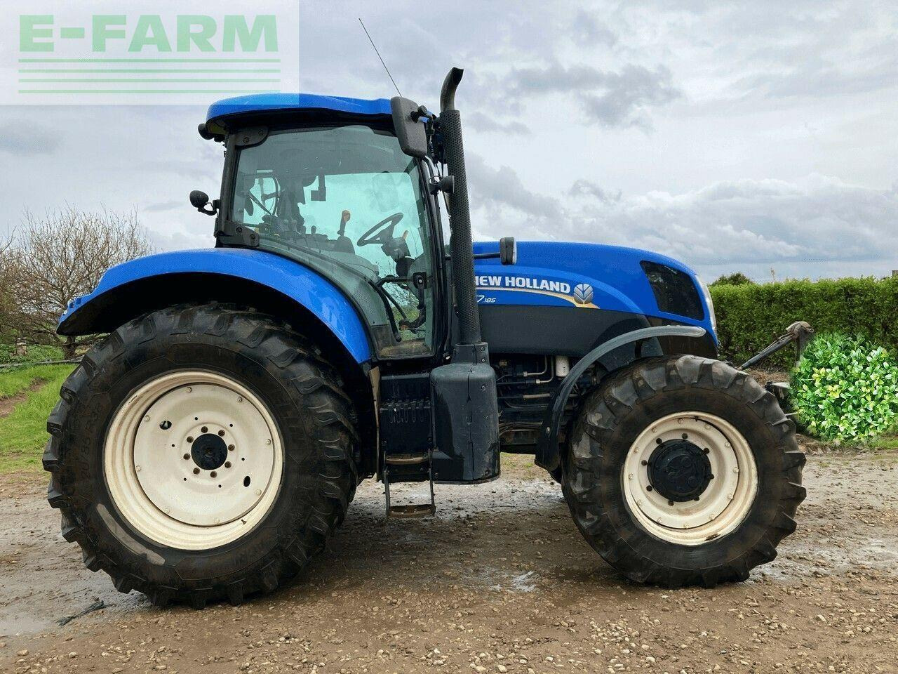 New Holland t7.185 - جرار: صورة 2 New Holland t7.185 - جرار: صورة 2
