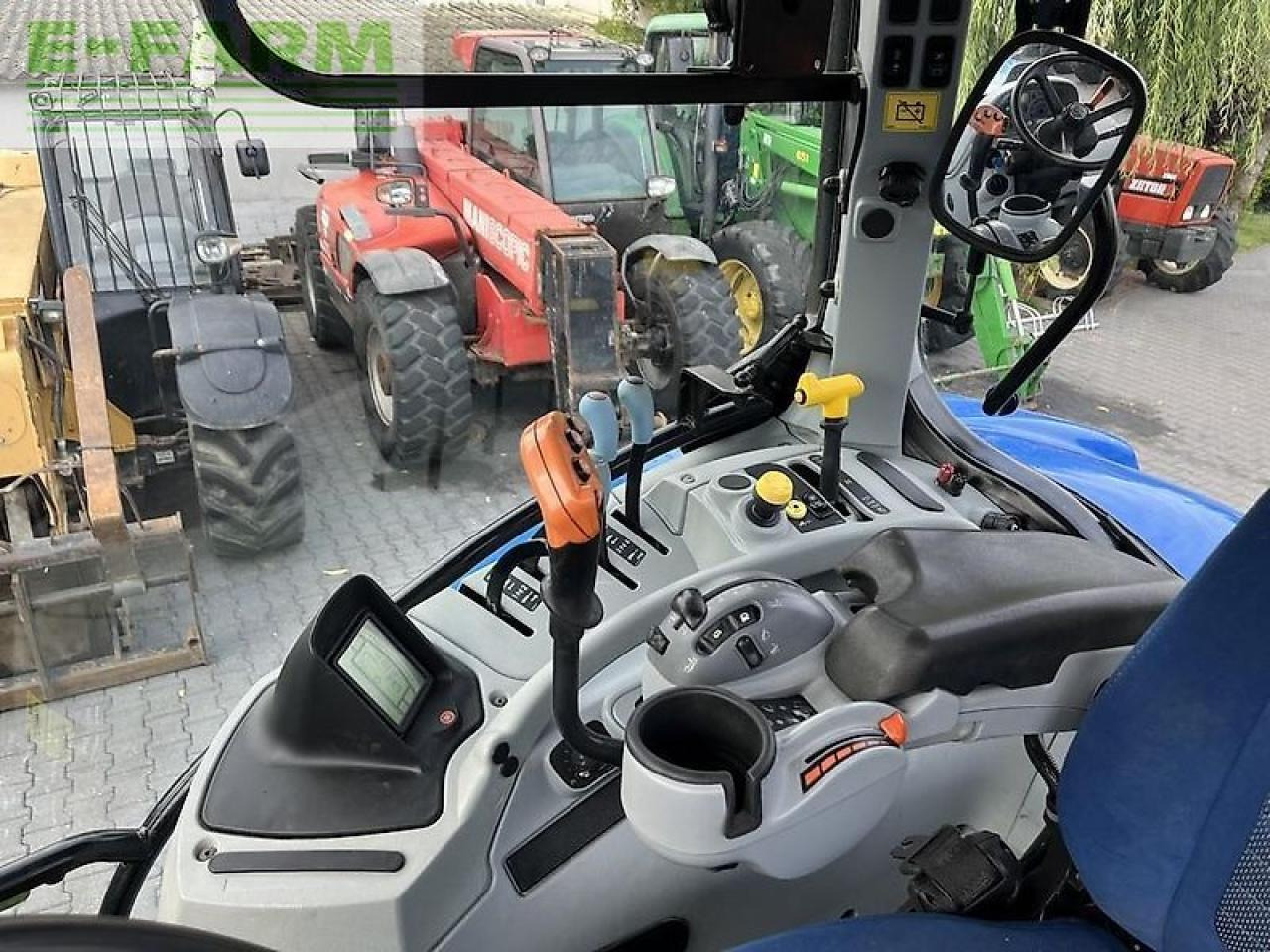 جرار New Holland t7.230 power command: صورة 13 جرار New Holland t7.230 power command: صورة 13