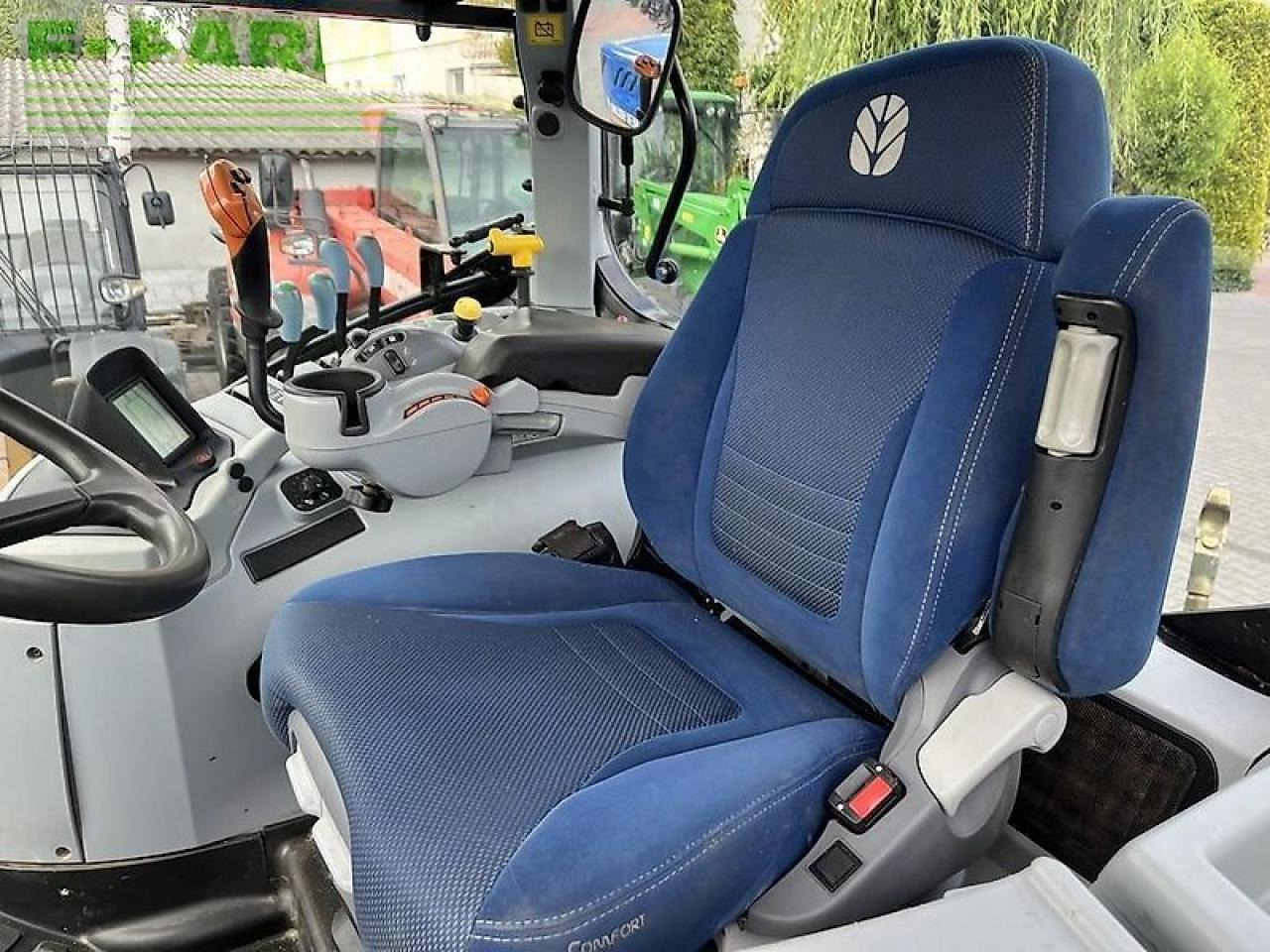 جرار New Holland t7.230 power command: صورة 11 جرار New Holland t7.230 power command: صورة 11
