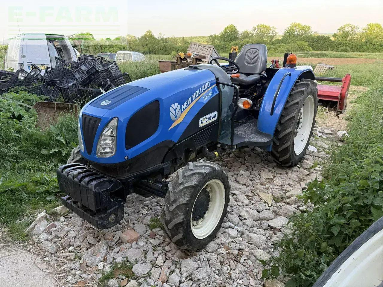 New Holland td3.50 - جرار: صورة 1 New Holland td3.50 - جرار: صورة 1
