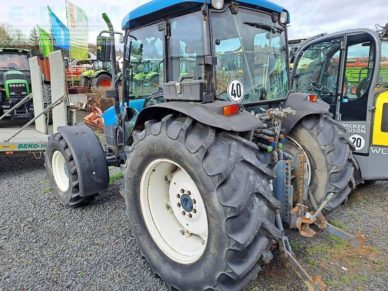 New Holland tn 75 s S - جرار: صورة 3 New Holland tn 75 s S - جرار: صورة 3