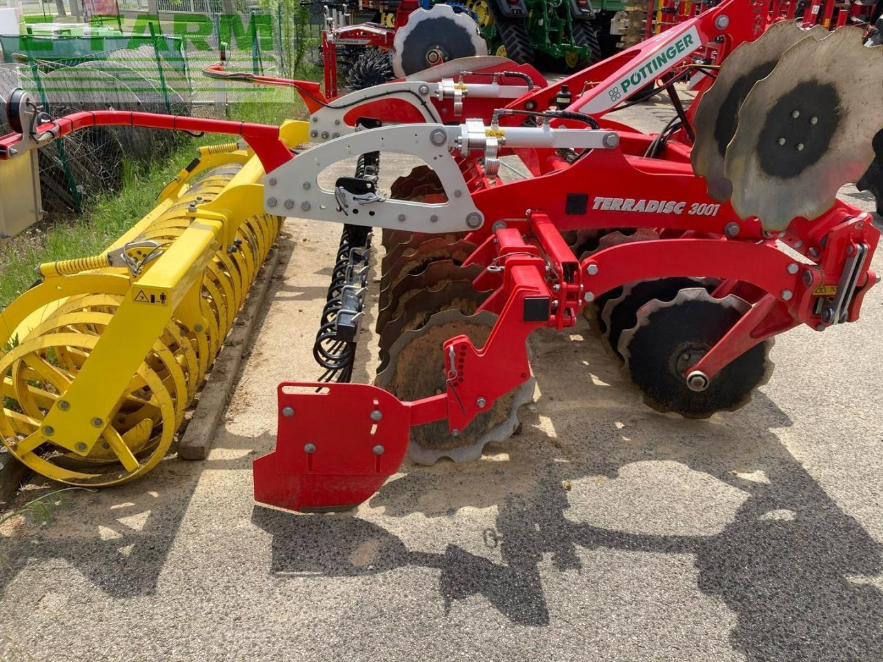 قرص مسلفة Pöttinger Terradisc 3001: صورة 8 قرص مسلفة Pöttinger Terradisc 3001: صورة 8