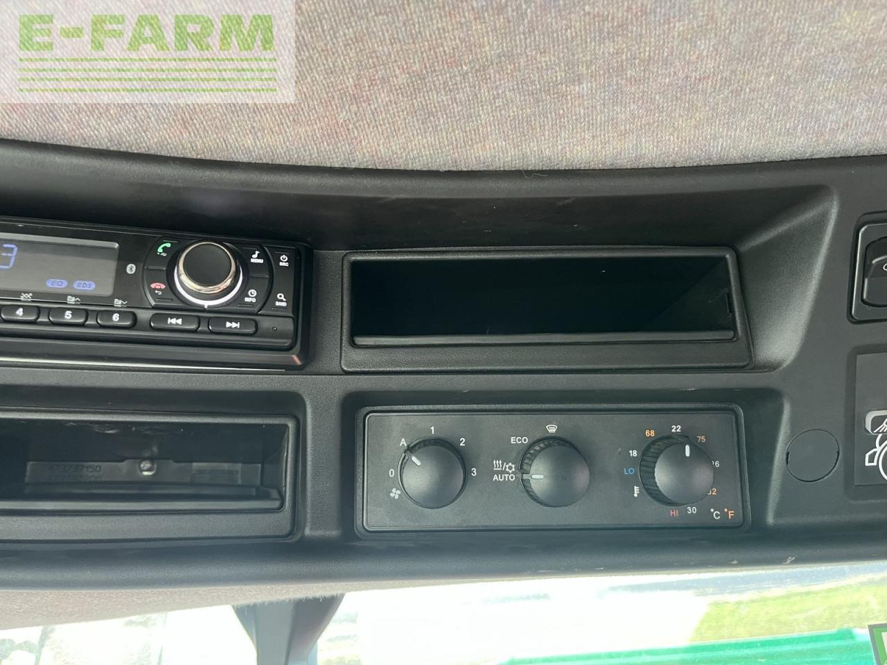 جرار Steyr 6150 profi cvt (stage v): صورة 8