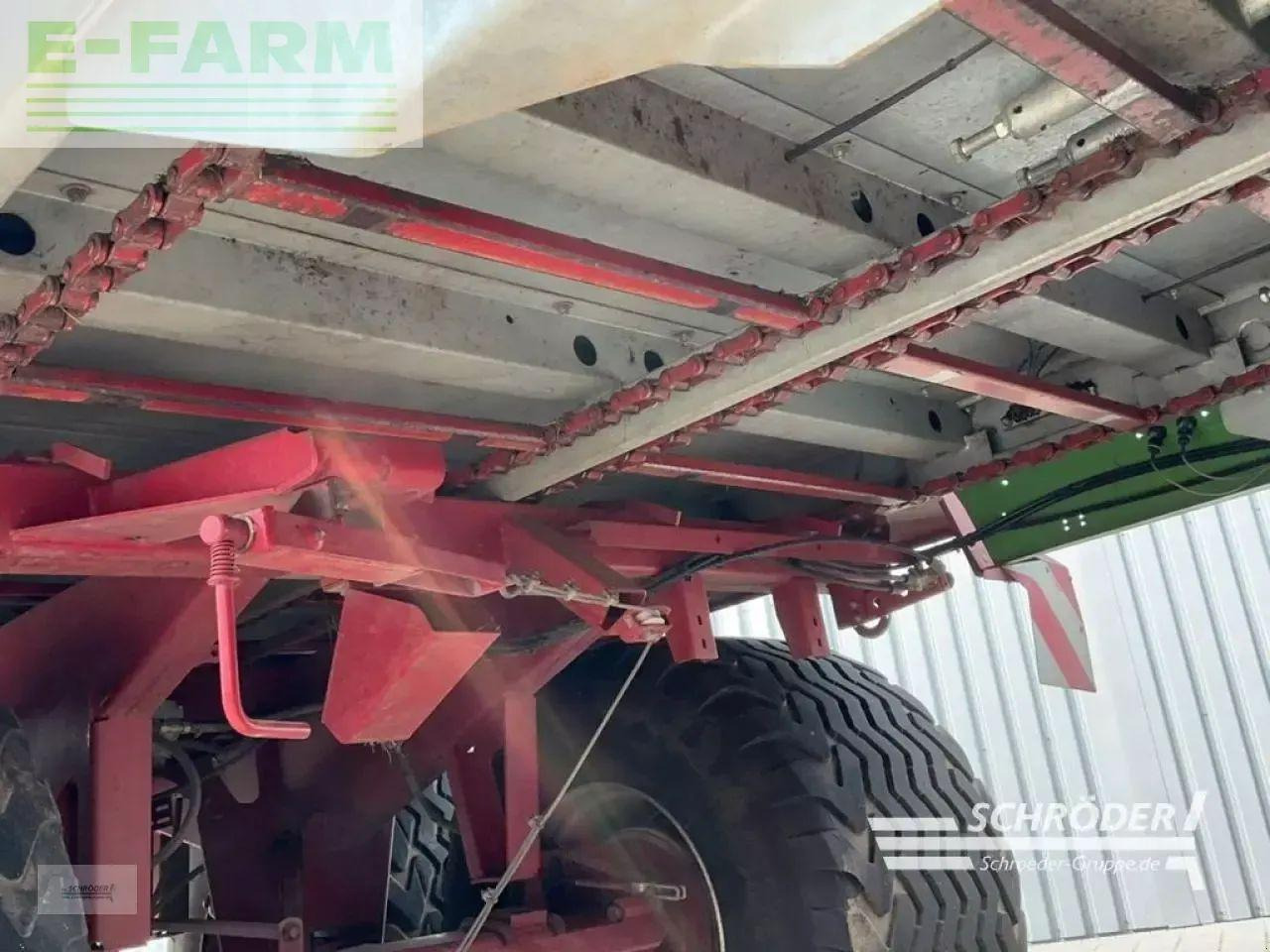 عربة ذاتية التحميل Strautmann giga vitesse 4002 do: صورة 13