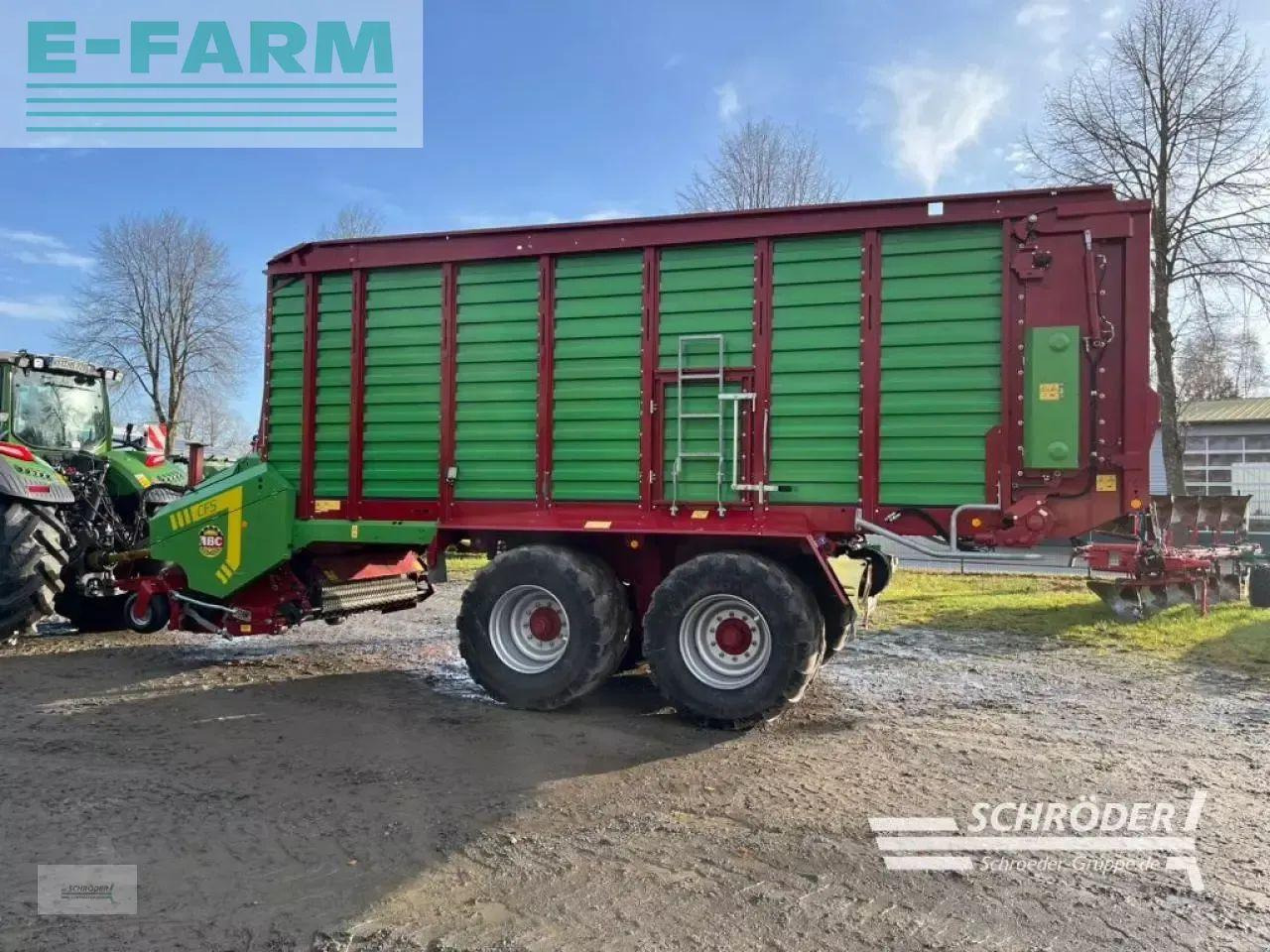 عربة ذاتية التحميل Strautmann giga vitesse cfs 4002 do: صورة 7