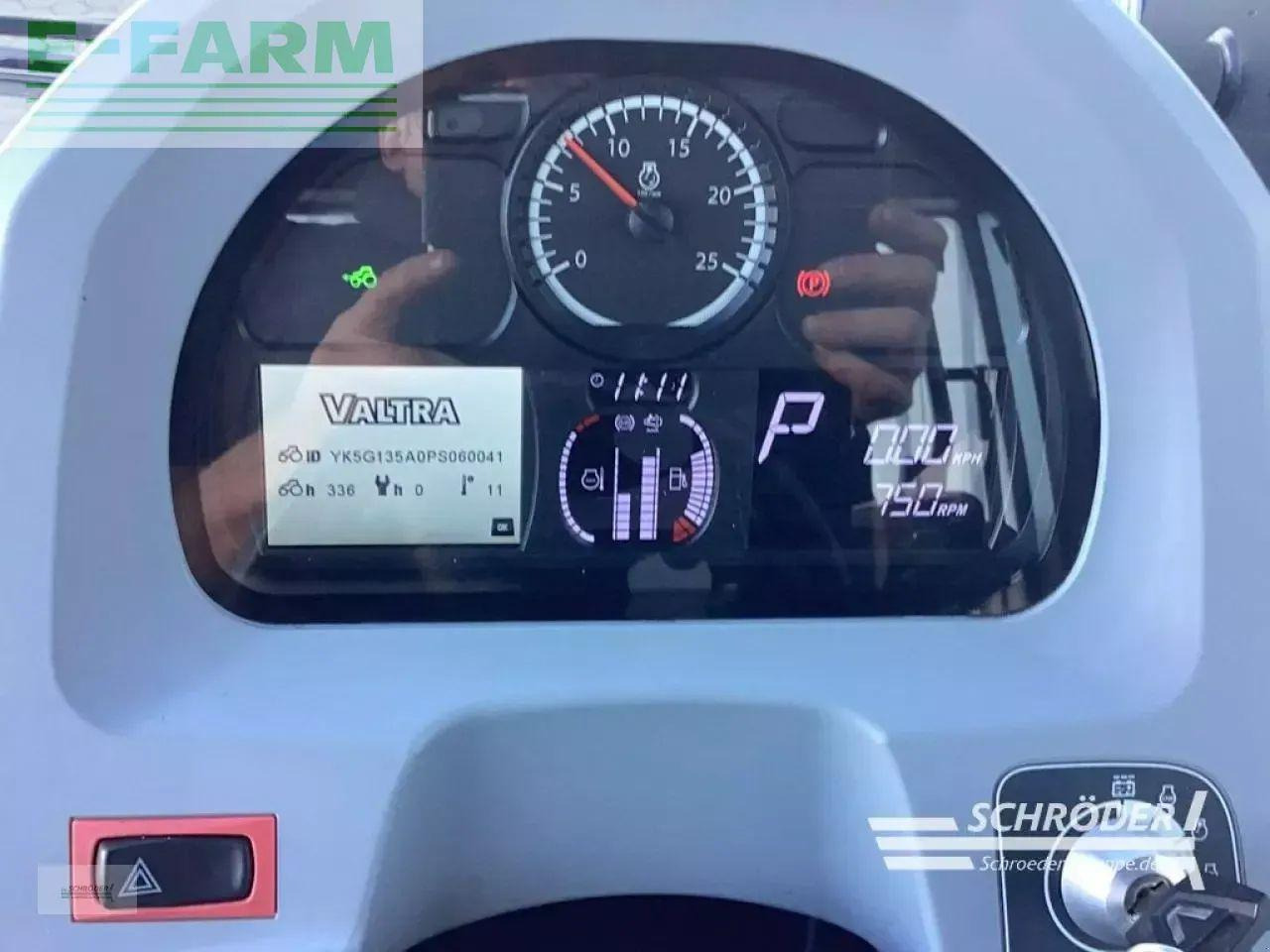 جرار Valtra g 135 a: صورة 16