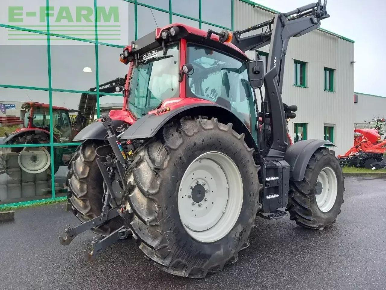 Valtra n 135 hitech 5 HiTech - جرار: صورة 3 Valtra n 135 hitech 5 HiTech - جرار: صورة 3