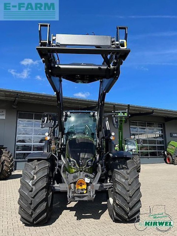 جرار Valtra n 175 active Active: صورة 7