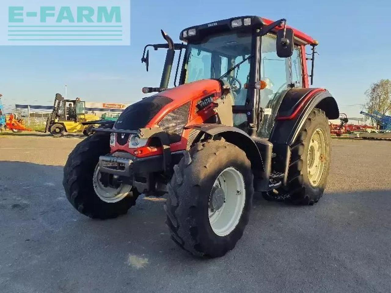 Valtra n103 - جرار: صورة 1 Valtra n103 - جرار: صورة 1