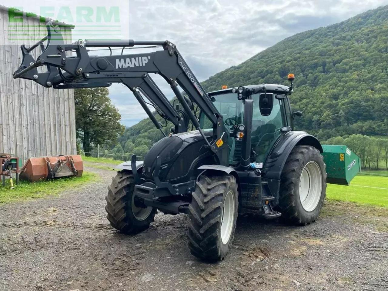 Valtra n134 hitech HiTech - جرار: صورة 1 Valtra n134 hitech HiTech - جرار: صورة 1