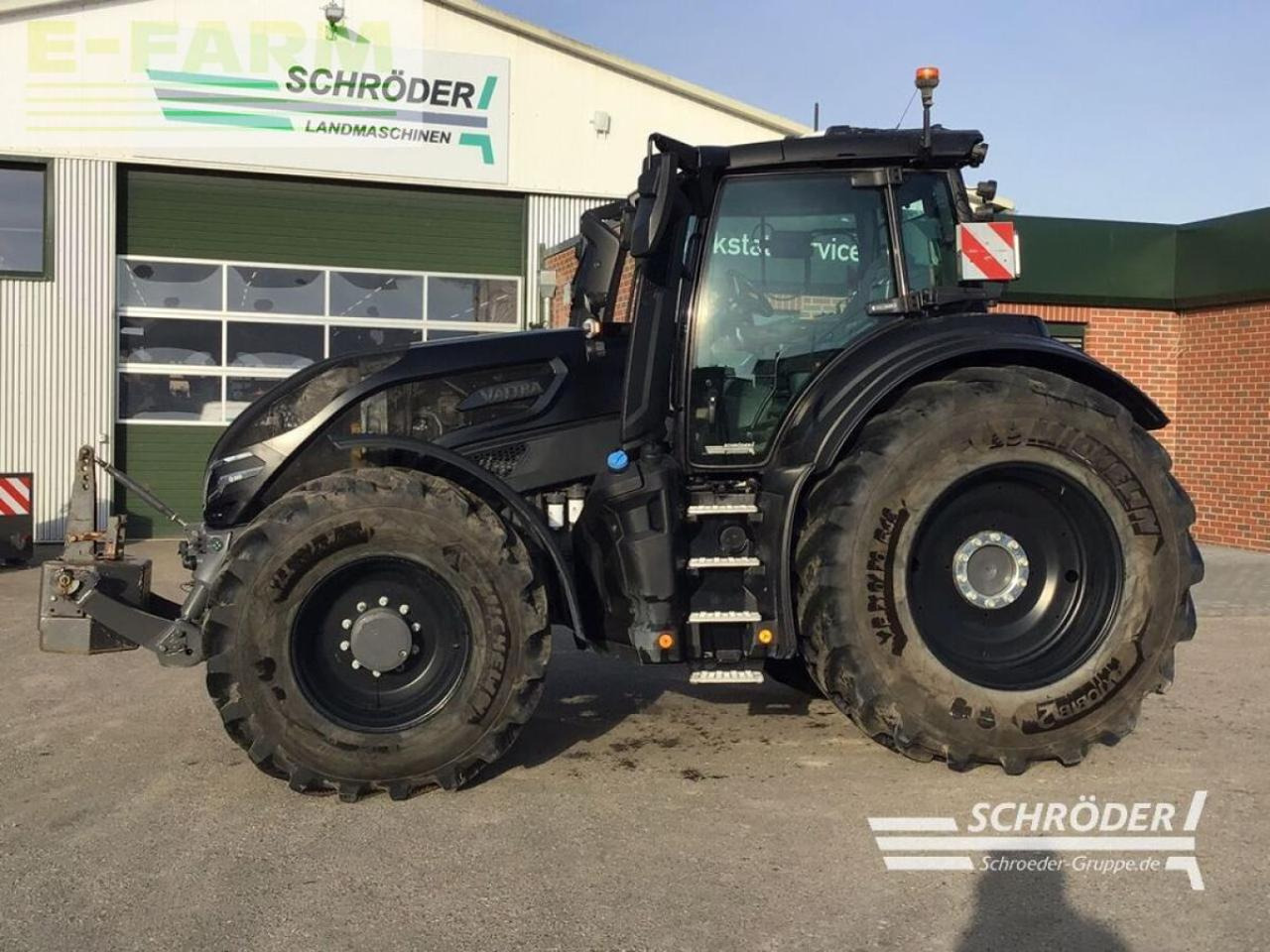 Valtra q 305 - جرار: صورة 2 Valtra q 305 - جرار: صورة 2
