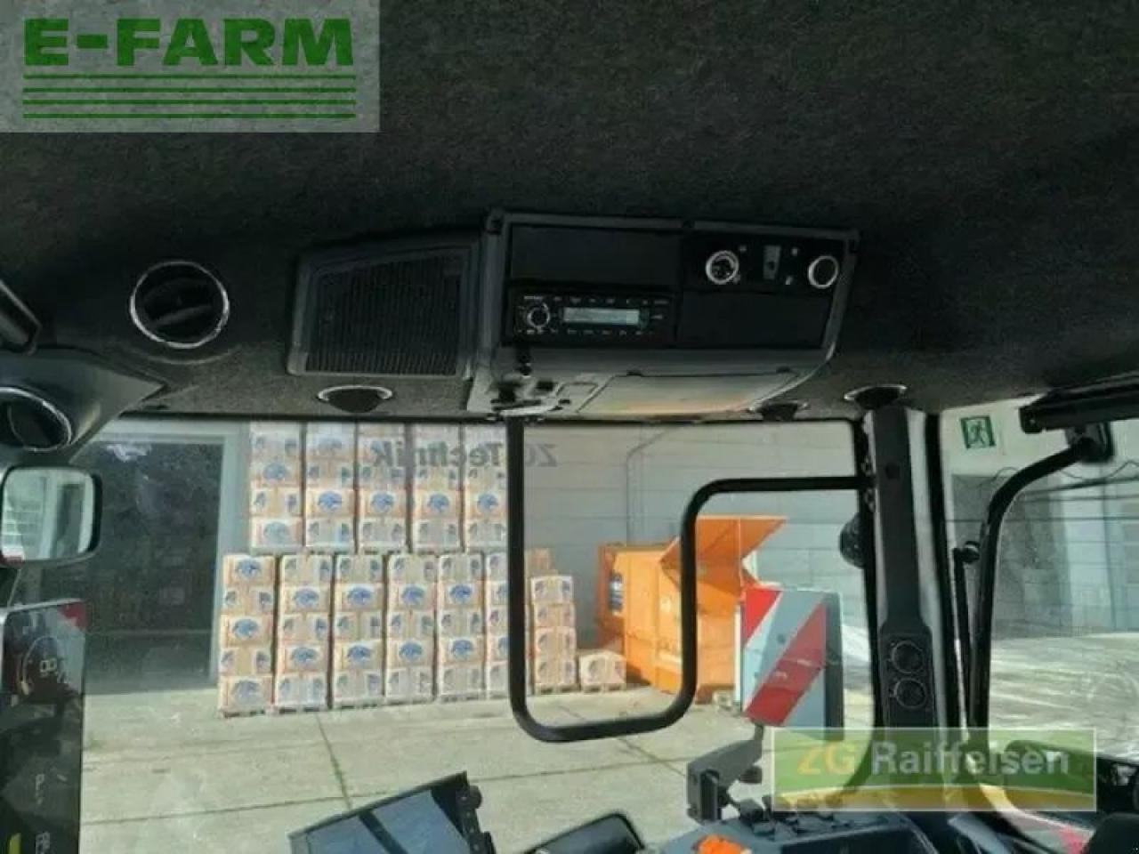 Valtra q245 - جرار: صورة 3 Valtra q245 - جرار: صورة 3