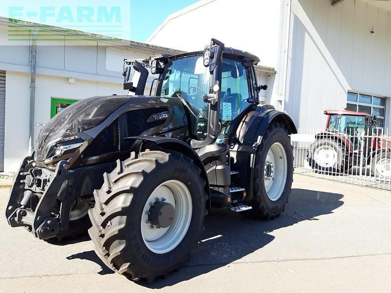 Valtra q265 - جرار: صورة 2 Valtra q265 - جرار: صورة 2