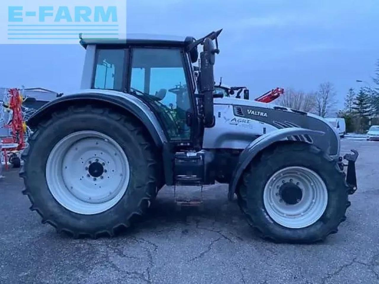 Valtra t172 hitech - جرار: صورة 4 Valtra t172 hitech - جرار: صورة 4
