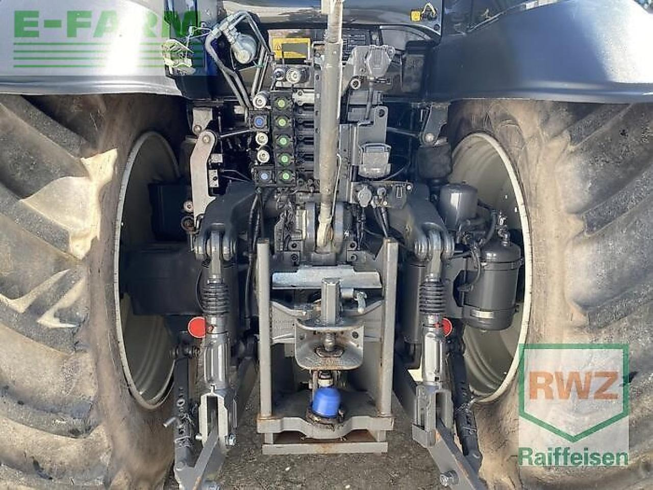 Valtra t174e direct Direct - جرار: صورة 4 Valtra t174e direct Direct - جرار: صورة 4