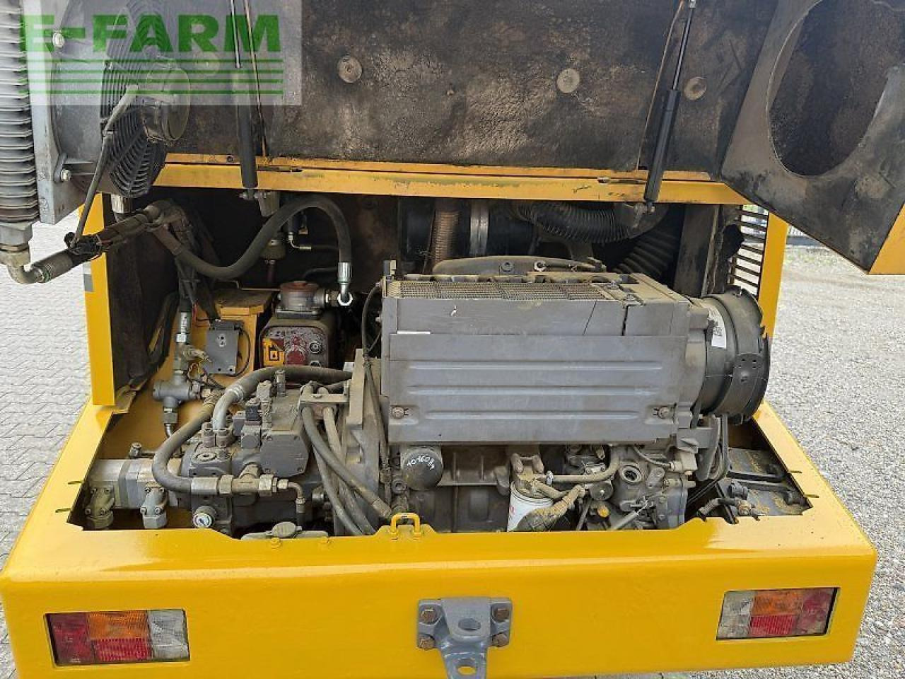 حفارة مُصَّغرة Zettelmeyer zl 602 serie c: صورة 21 حفارة مُصَّغرة Zettelmeyer zl 602 serie c: صورة 21