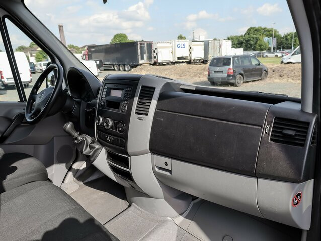 MERCEDES-BENZ Sprinter 214 CDI DOKA Pritsche,Klima,EURO6 - شاحنة مفتوحة, الشاحنات الصغيرة كابينة مزدوجة: صورة 3 MERCEDES-BENZ Sprinter 214 CDI DOKA Pritsche,Klima,EURO6 - شاحنة مفتوحة, الشاحنات الصغيرة كابينة مزدوجة: صورة 3
