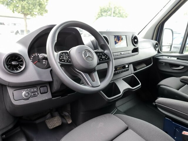 MERCEDES-BENZ Sprinter 315 CDI Maxi KombiTourer,8Sitze,Kamera - حافلة صغيرة, ميكروباص: صورة 4 MERCEDES-BENZ Sprinter 315 CDI Maxi KombiTourer,8Sitze,Kamera - حافلة صغيرة, ميكروباص: صورة 4